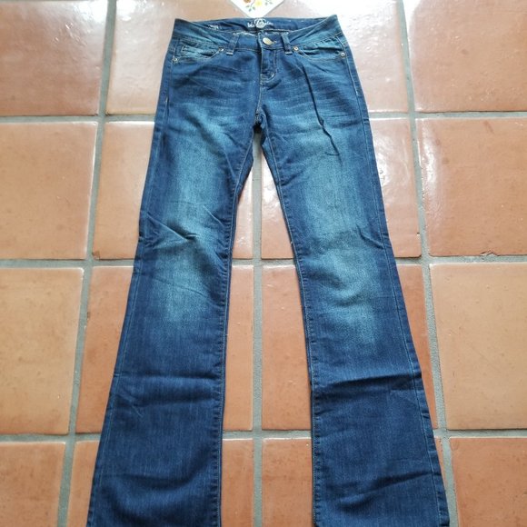 Bluenotes Paris Lightweight Vintage Medium with Light Washed Jean - Picture 12 of 12